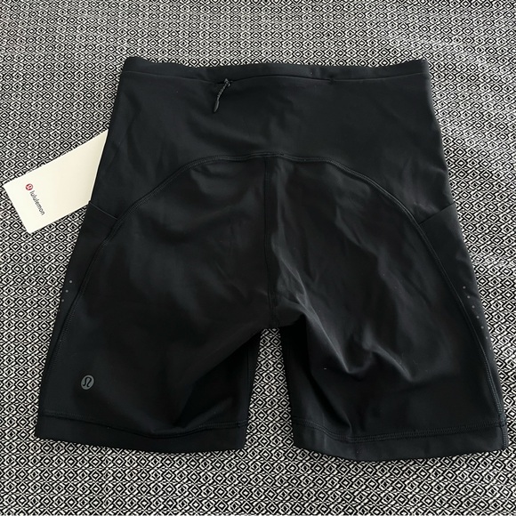 NWT Lululemon Swift Speed High-Rise Short 6" in Black - Picture 8 of 9